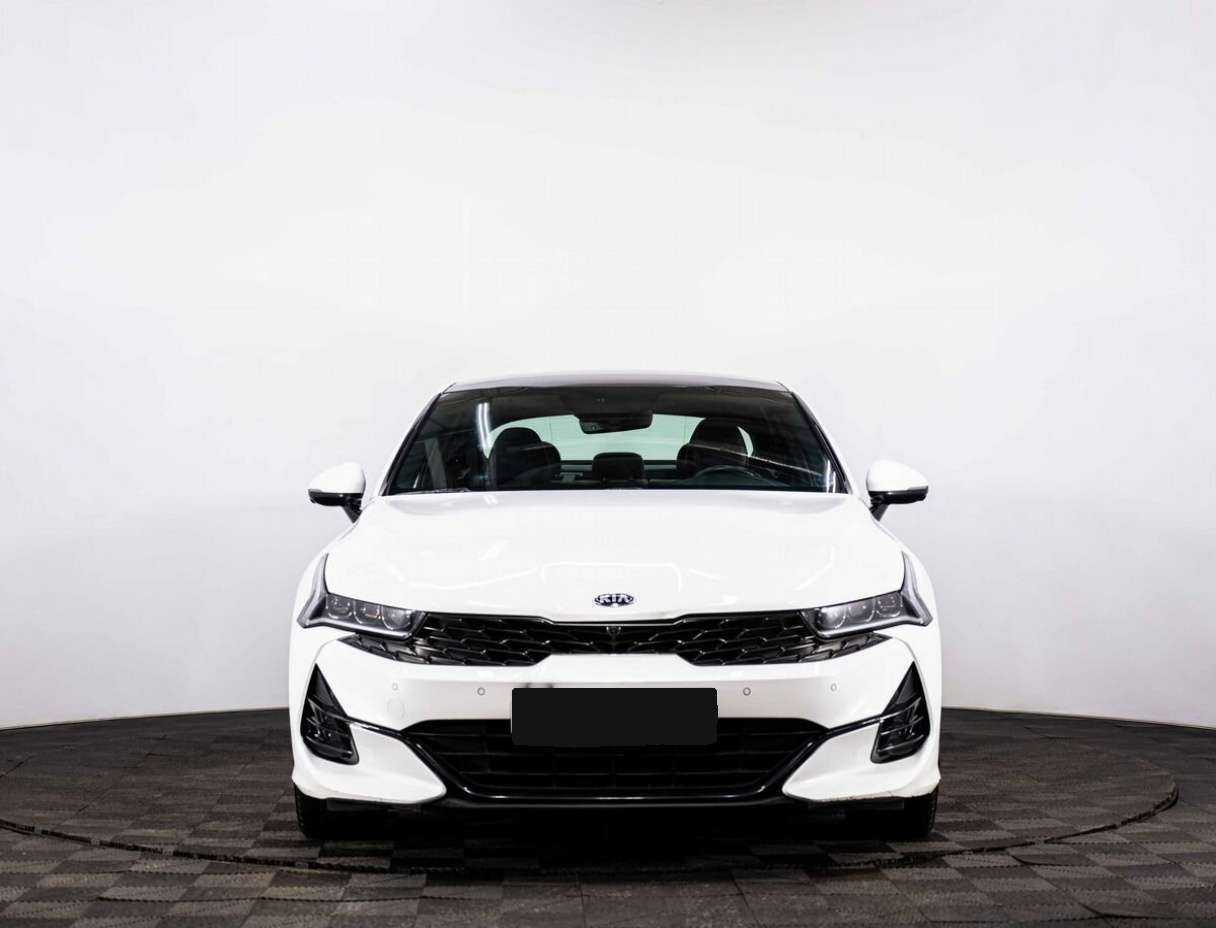 Kia K5 2021 года с пробегом. Фото: #1