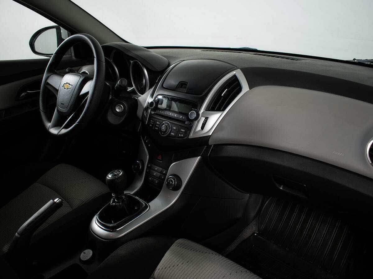 Chevrolet Cruze 2014 года с пробегом. Фото: #8