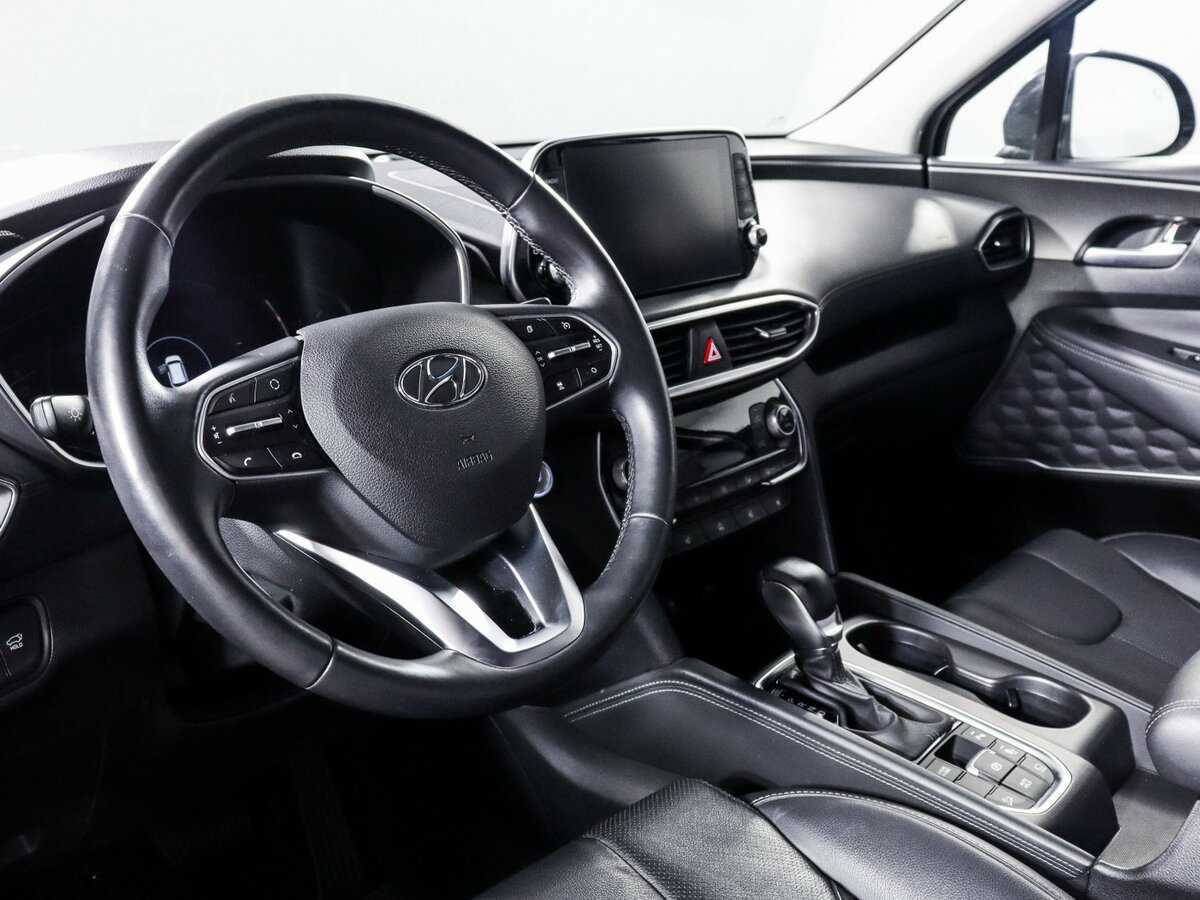 Hyundai Santa Fe 2019 года с пробегом. Фото: #13