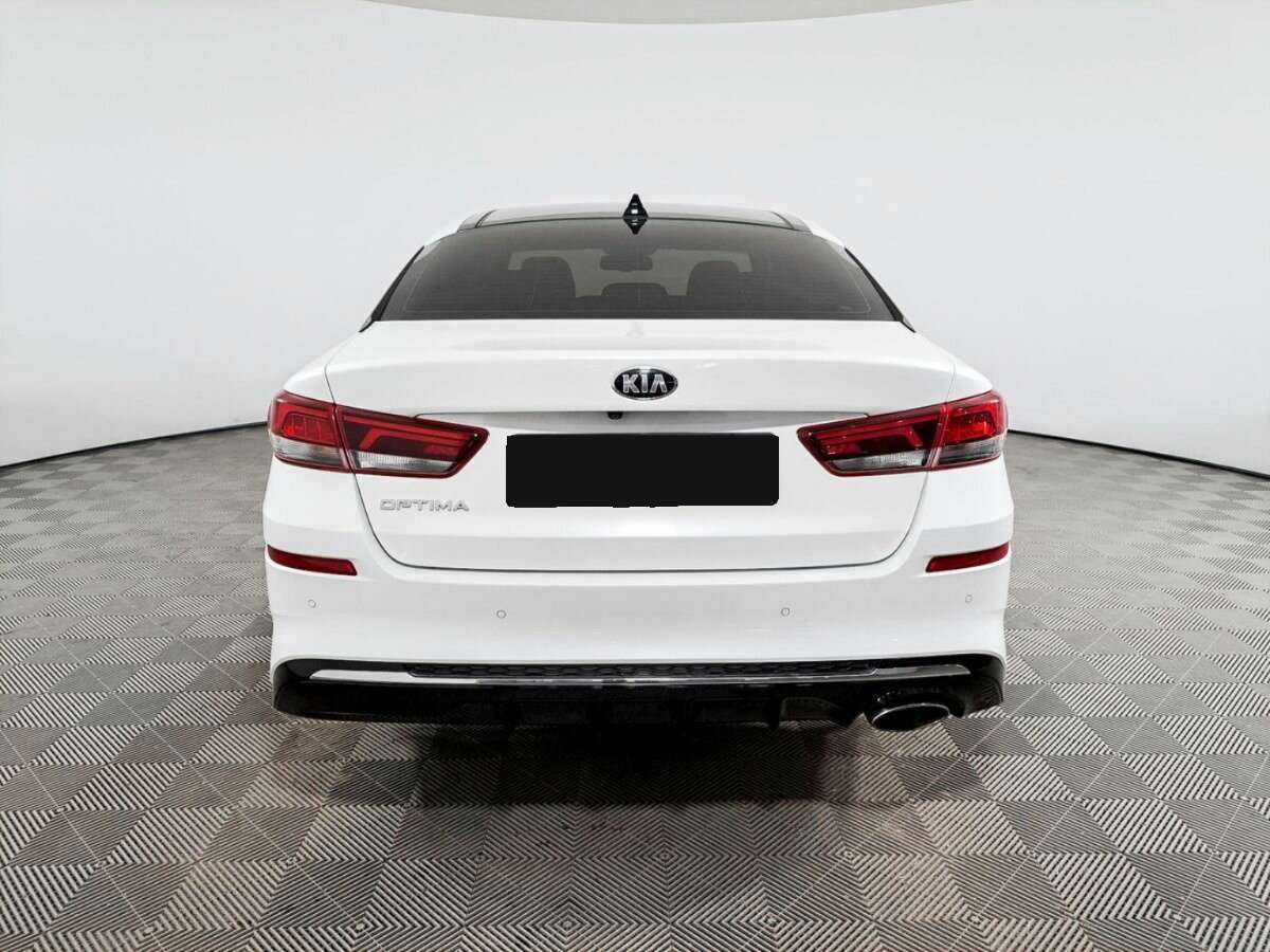 Kia Optima 2019 года с пробегом. Фото: #5