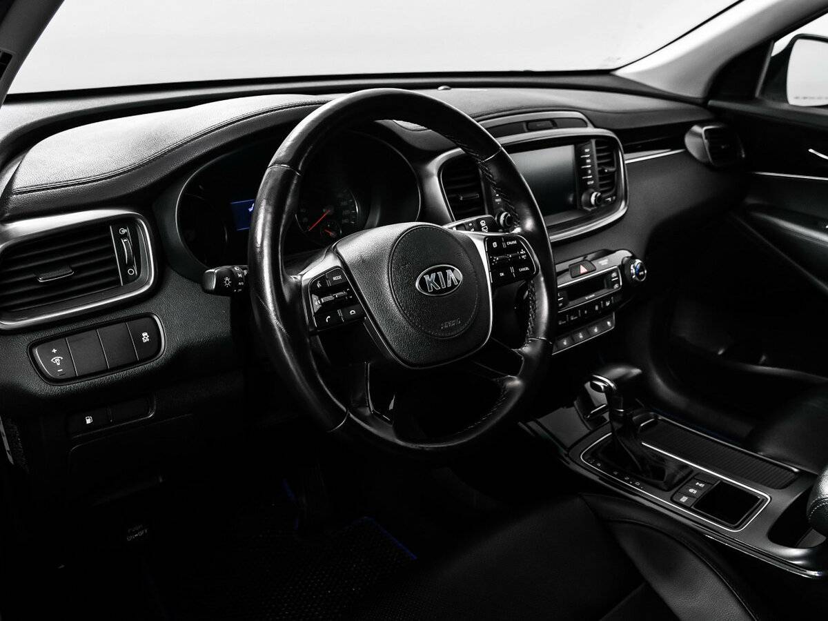 Kia Sorento 2017 года с пробегом. Фото: #12