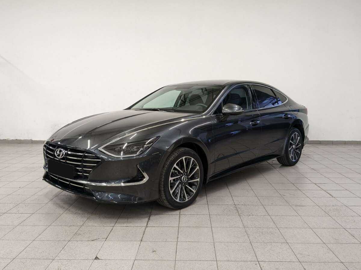 Hyundai Sonata 2022 года с пробегом. Посмотреть фото