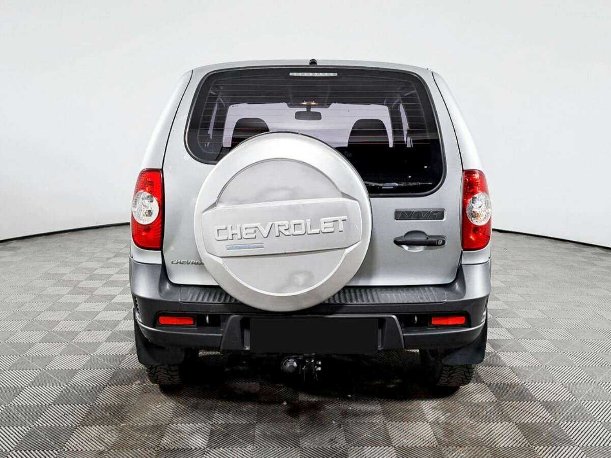 Chevrolet Niva 2013 года с пробегом. Фото: #5