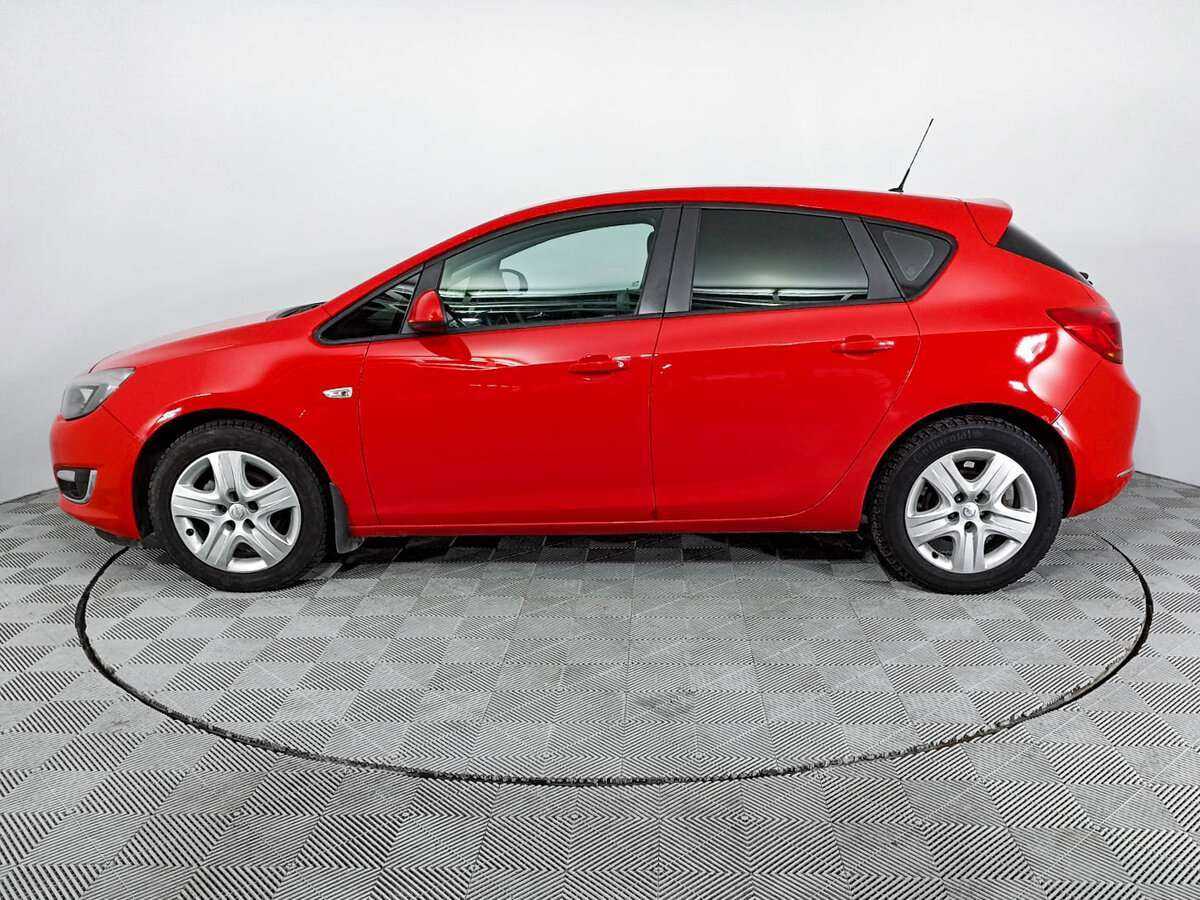 Opel Astra 2012 года с пробегом. Фото: #6