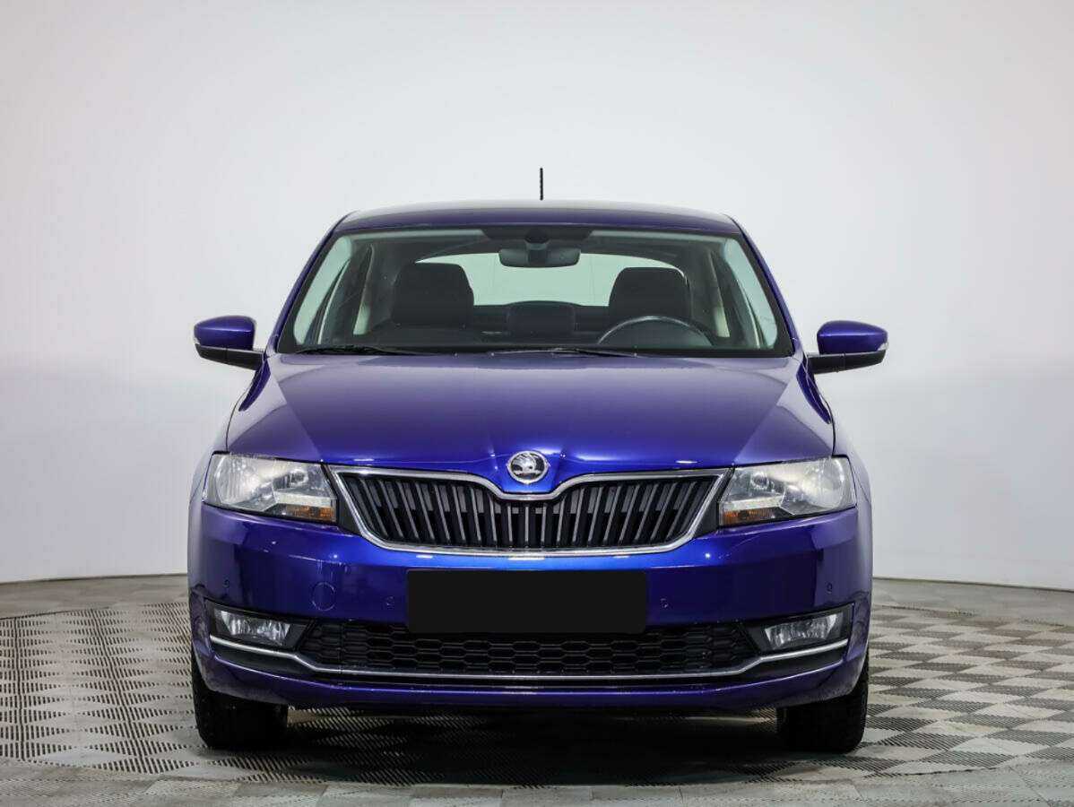 Skoda Rapid 2018 года с пробегом. Посмотреть фото