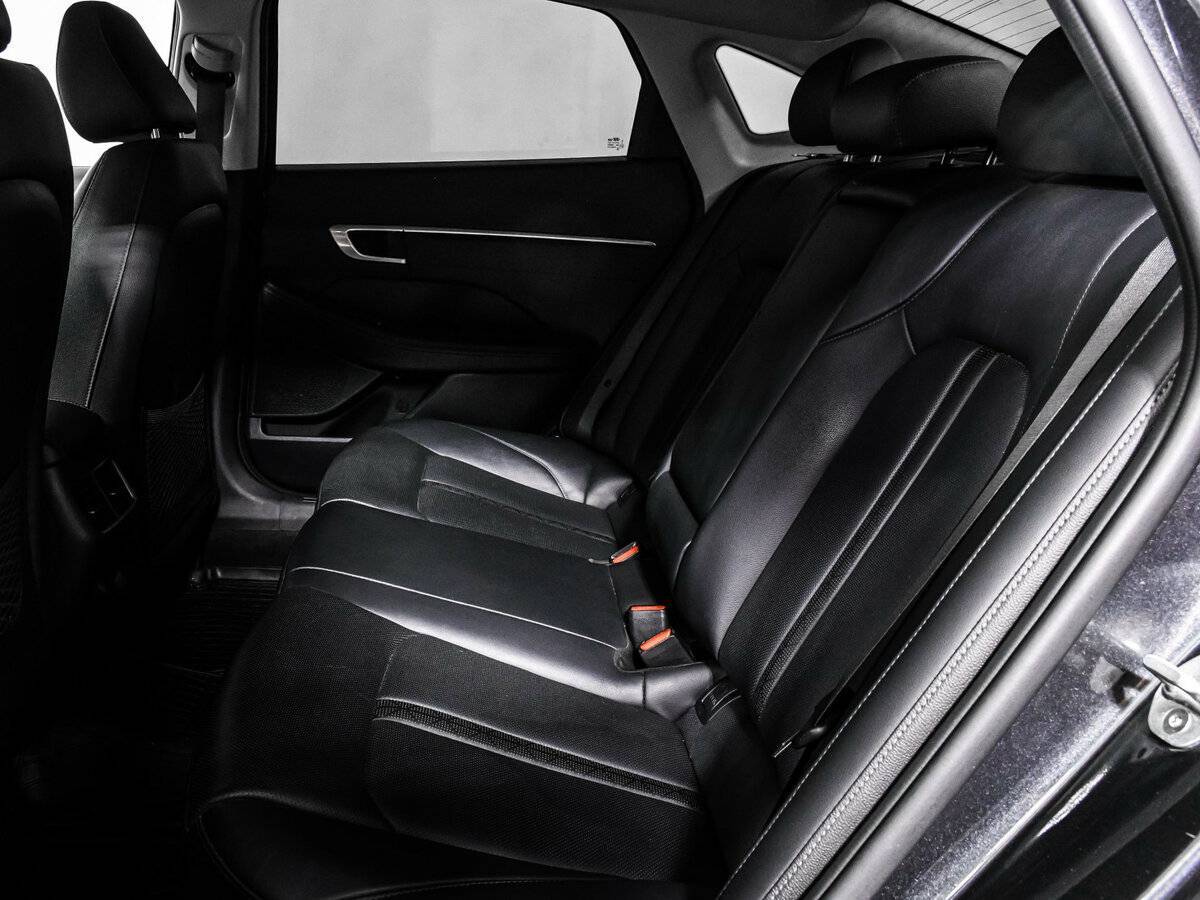 Hyundai Sonata 2020 года с пробегом. Фото: #11