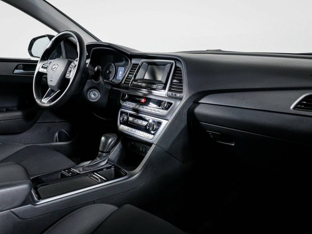 Hyundai Sonata 2019 года с пробегом. Фото: #8