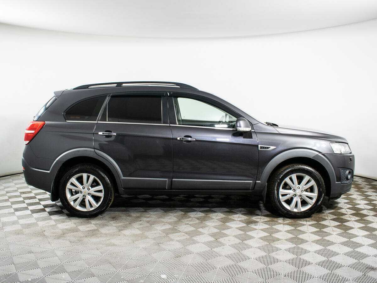 Chevrolet Captiva 2014 года с пробегом. Фото: #3