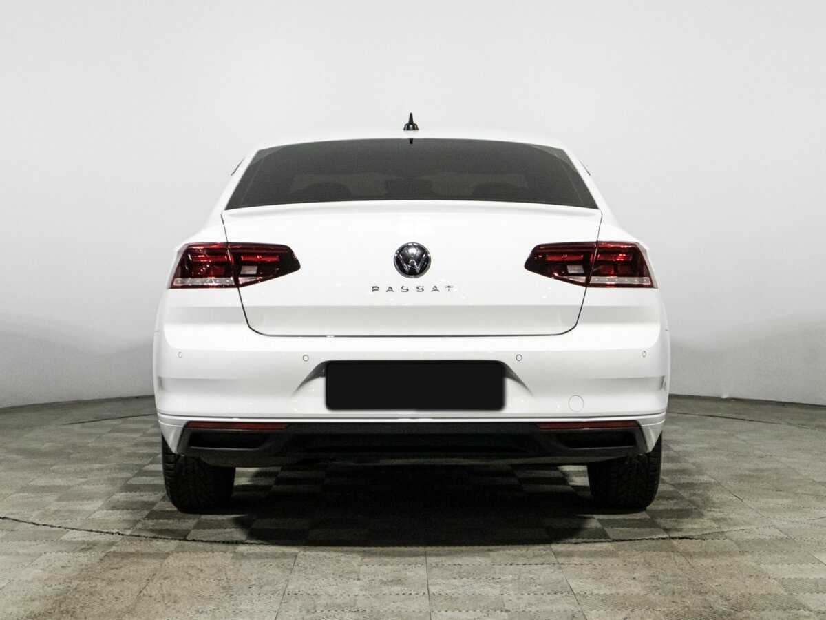 Volkswagen Passat 2021 года с пробегом. Фото: #5