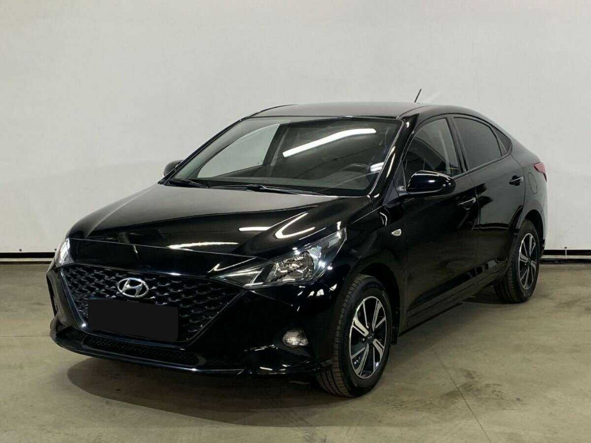 Hyundai Solaris 2020 года с пробегом. Посмотреть фото