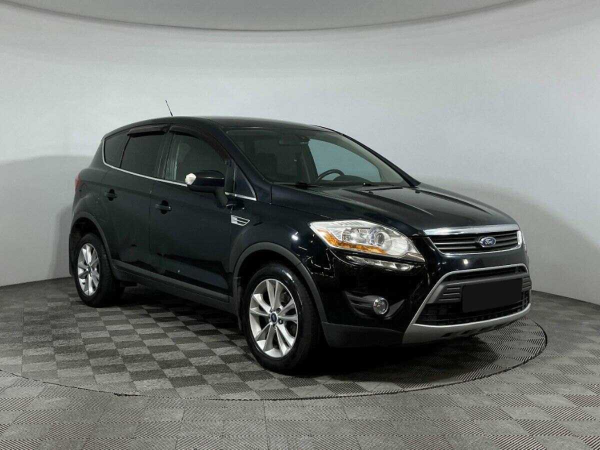 Ford Kuga 2012 года с пробегом. Фото: #2