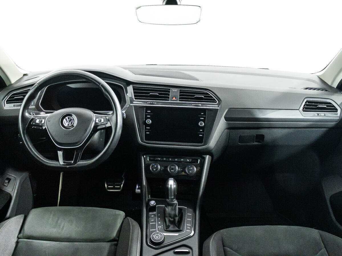 Volkswagen Tiguan 2018 года с пробегом. Фото: #12