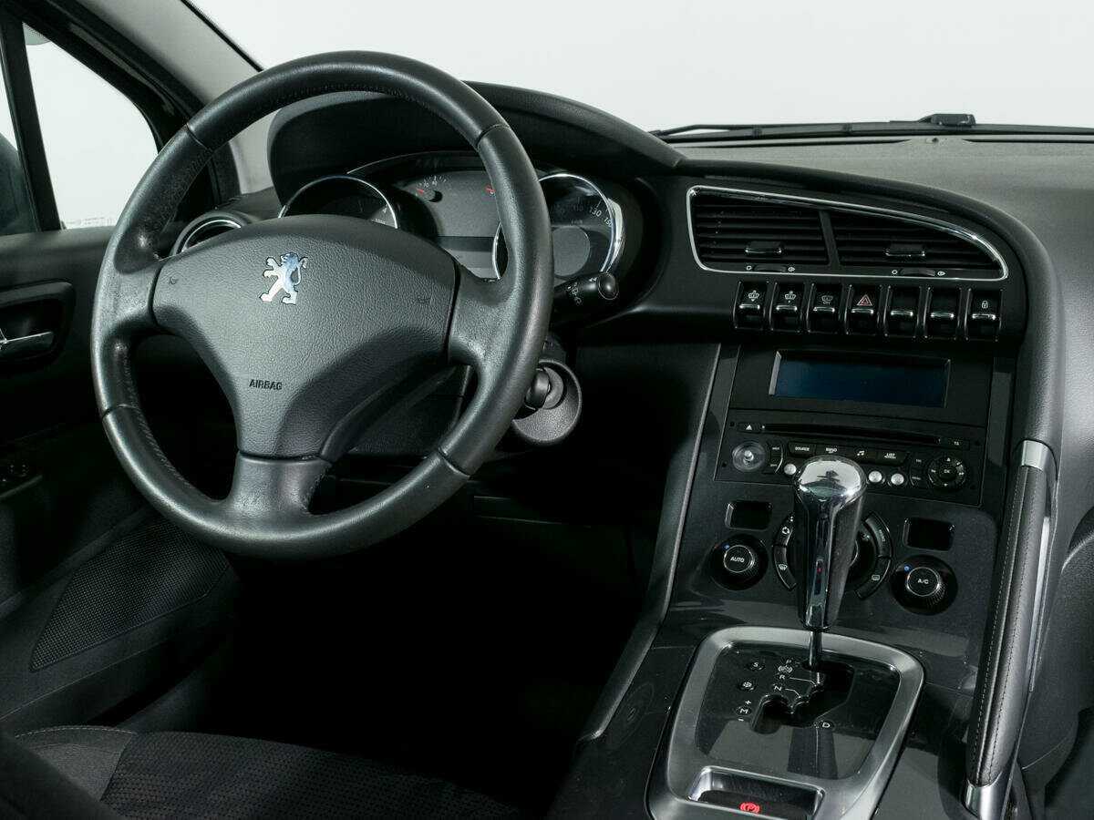 Peugeot 3008 2012 года с пробегом. Фото: #10