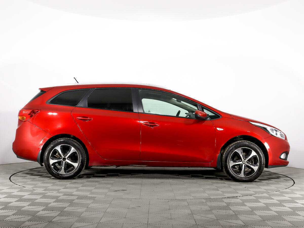 Kia Ceed 2014 года с пробегом. Фото: #3