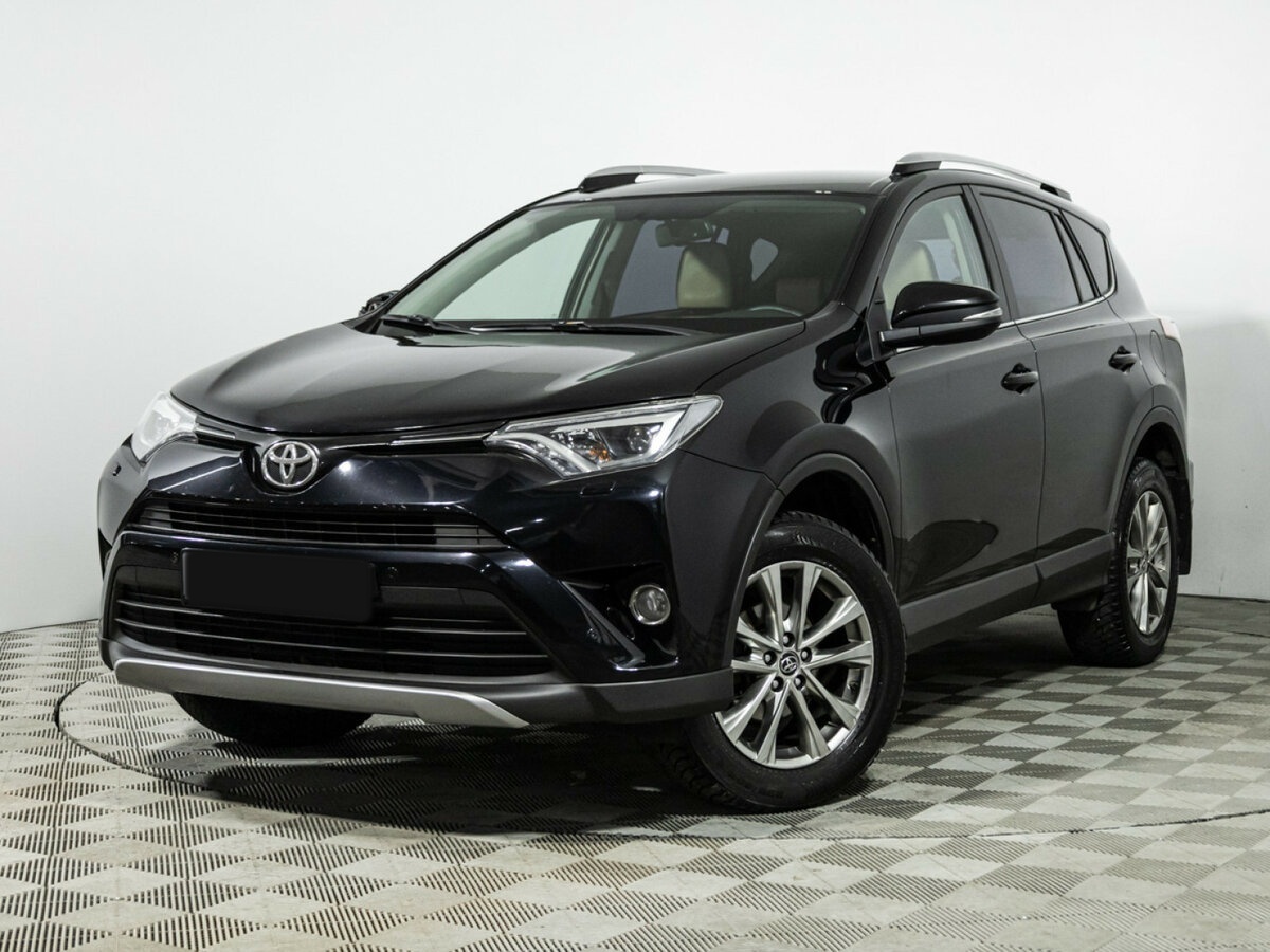 Toyota RAV4 2017 года с пробегом. Фото: #0