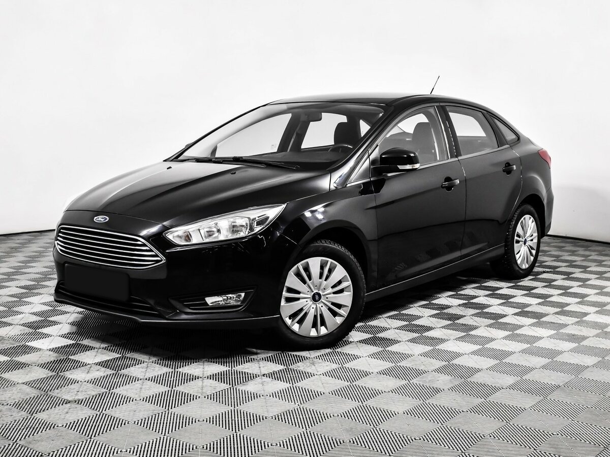 Ford Focus 2018 года с пробегом. Посмотреть фото