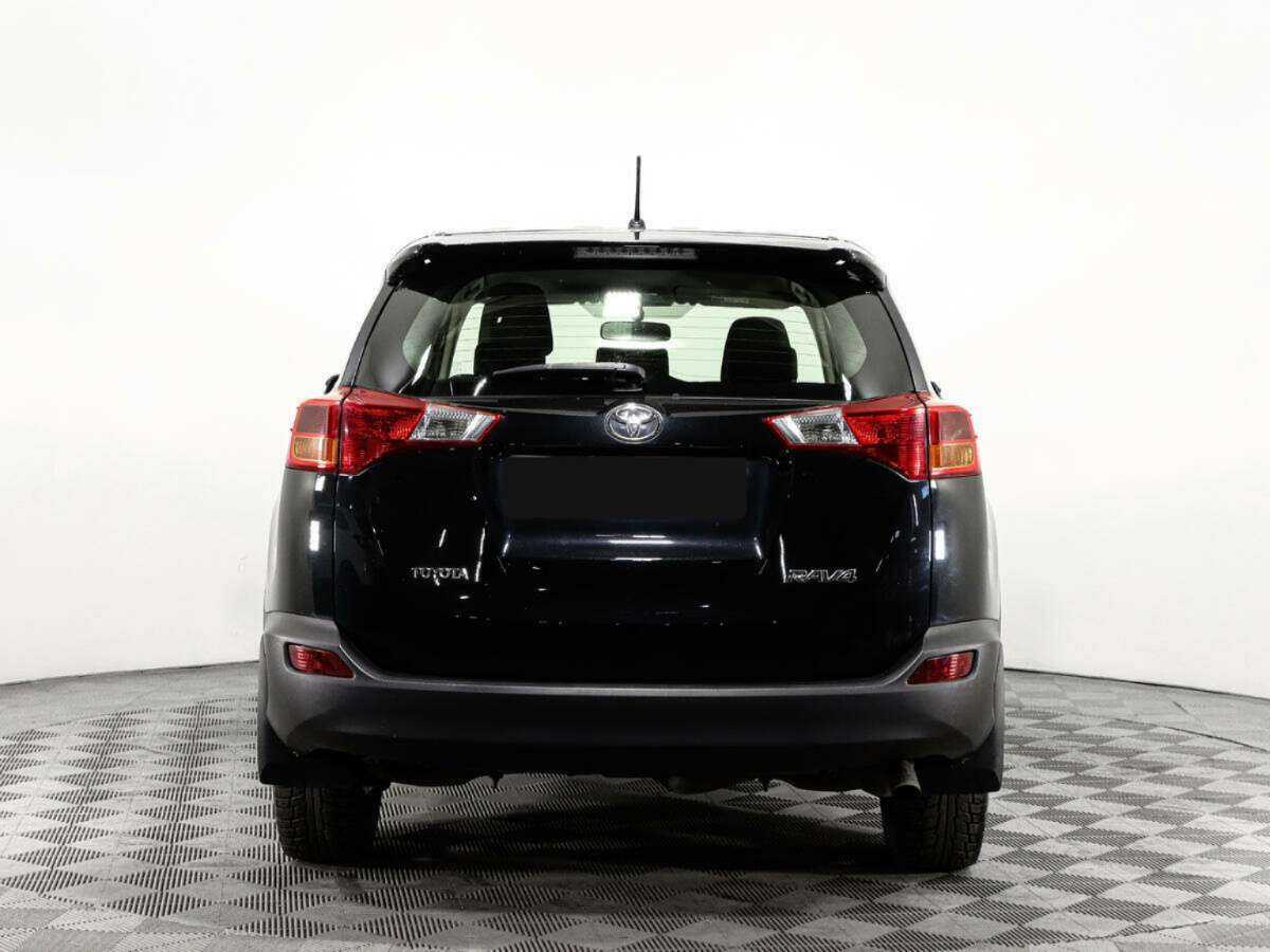 Toyota RAV4 2014 года с пробегом. Фото: #4