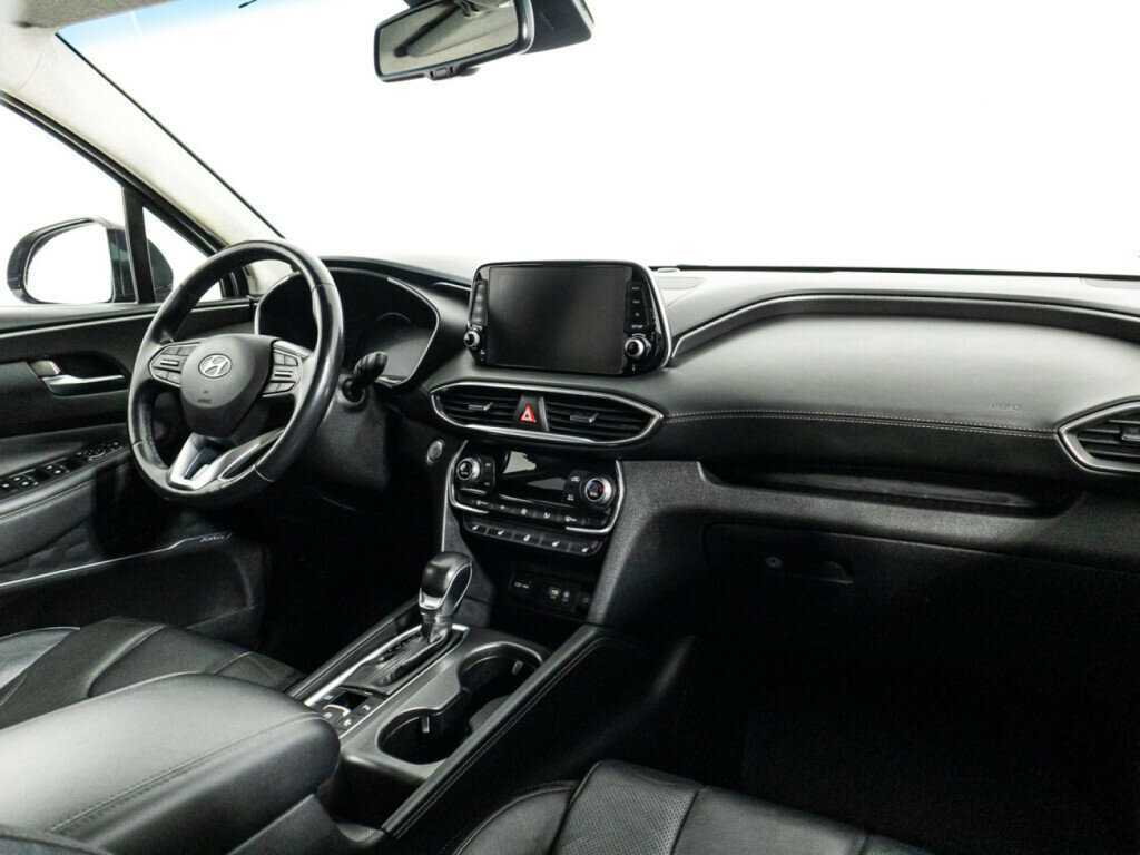 Hyundai Santa Fe 2019 года с пробегом. Фото: #8