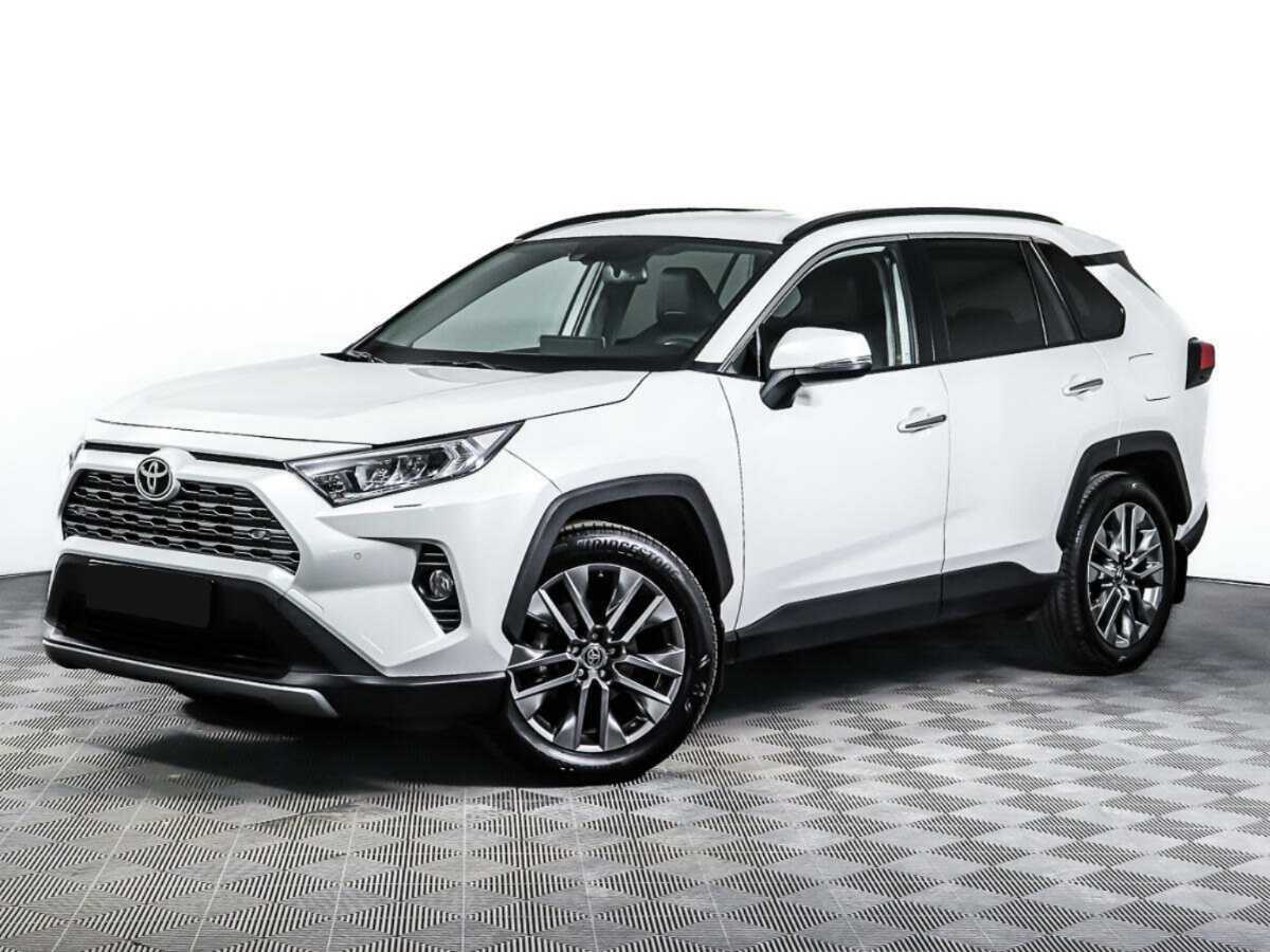 Toyota RAV4 2020 года с пробегом. Посмотреть фото