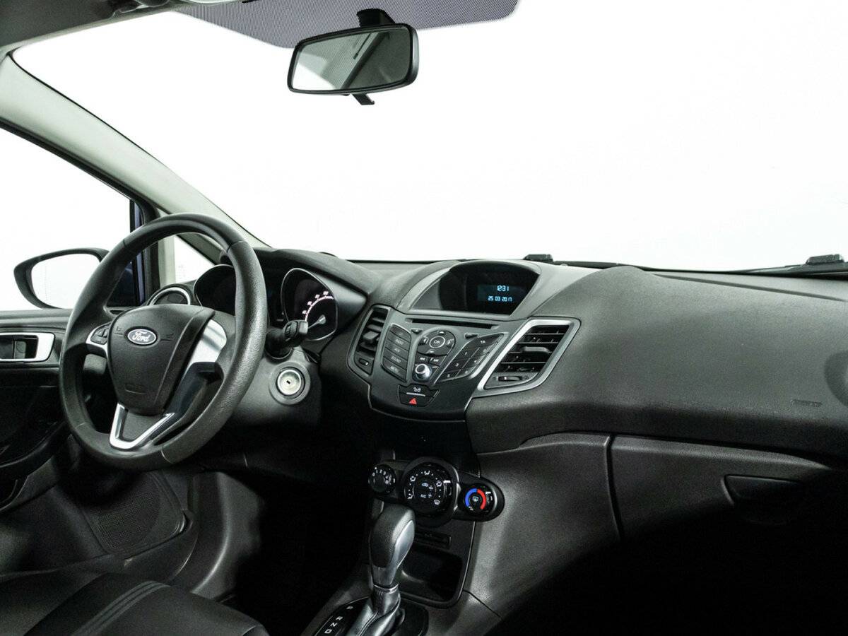 Ford Fiesta 2015 года с пробегом. Фото: #8