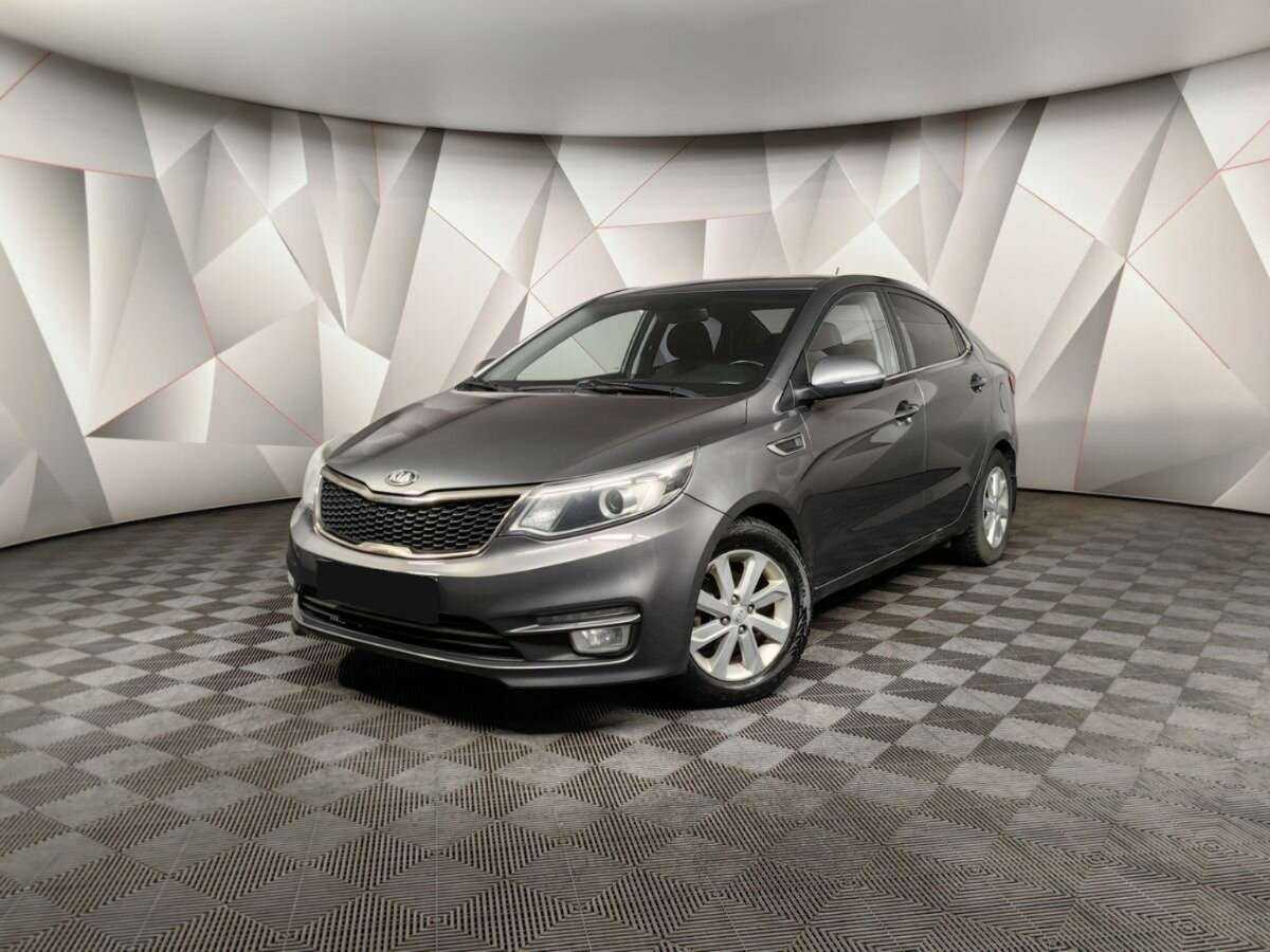 Kia Rio 2015 года с пробегом. Посмотреть фото