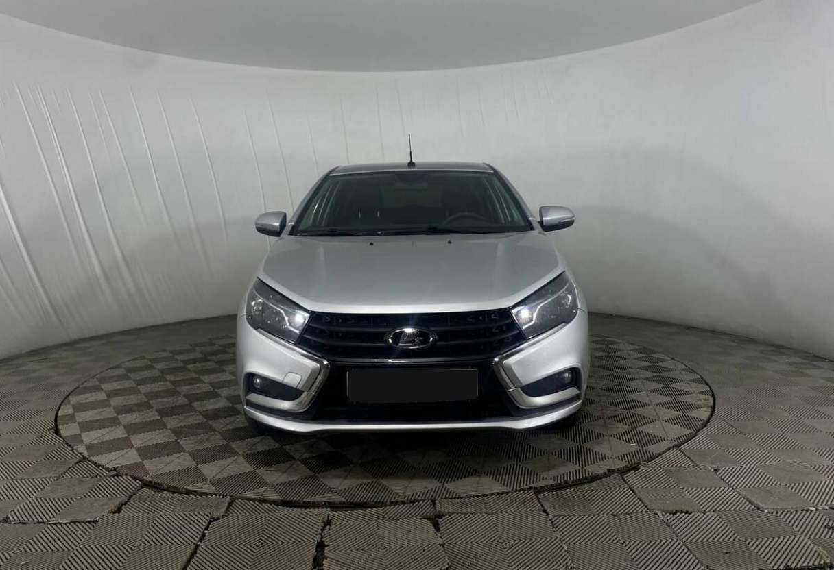 Lada (ВАЗ) Vesta 2020 года с пробегом. Фото: #1