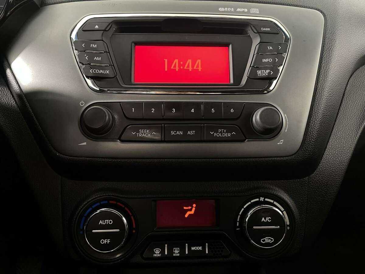 Kia Rio 2013 года с пробегом. Фото: #11