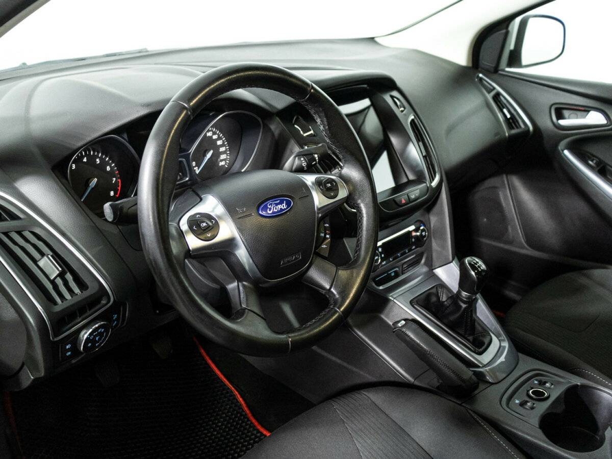 Ford Focus 2012 года с пробегом. Фото: #10