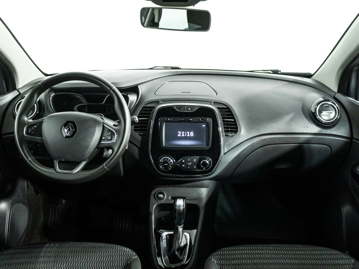 Renault Kaptur 2017 года с пробегом. Фото: #12