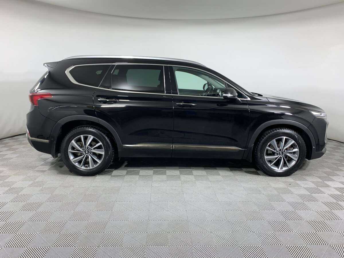 Hyundai Santa Fe 2018 года с пробегом. Фото: #3