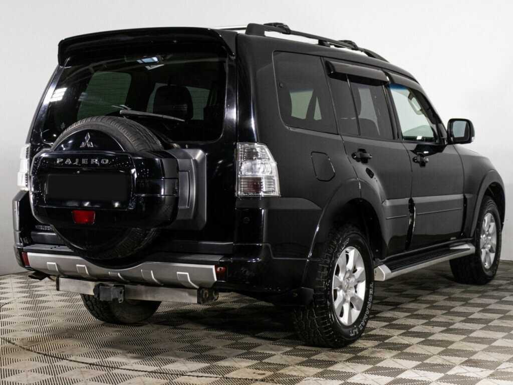 Mitsubishi Pajero 2013 года с пробегом. Фото: #7