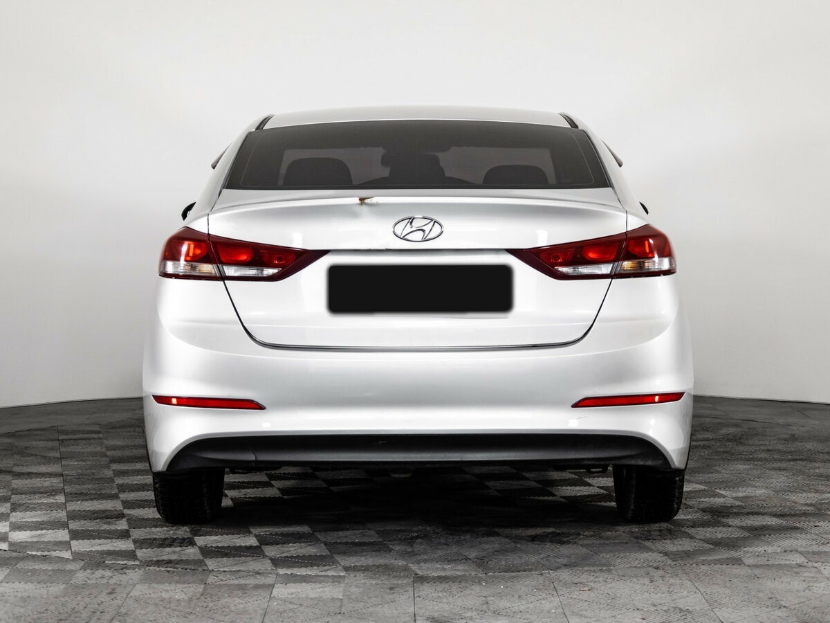 Hyundai Elantra 2016 года с пробегом. Фото: #4