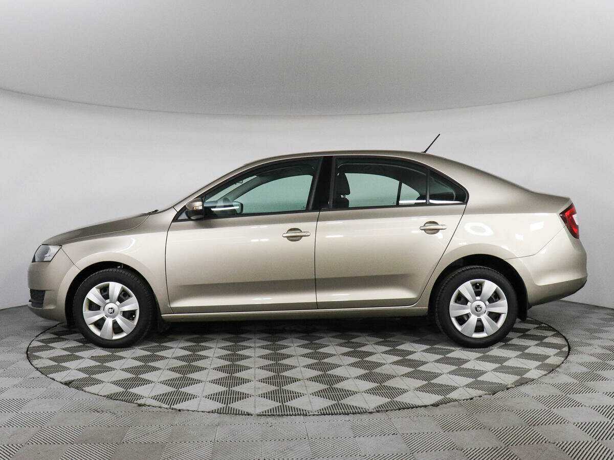 Skoda Rapid 2018 года с пробегом. Фото: #7