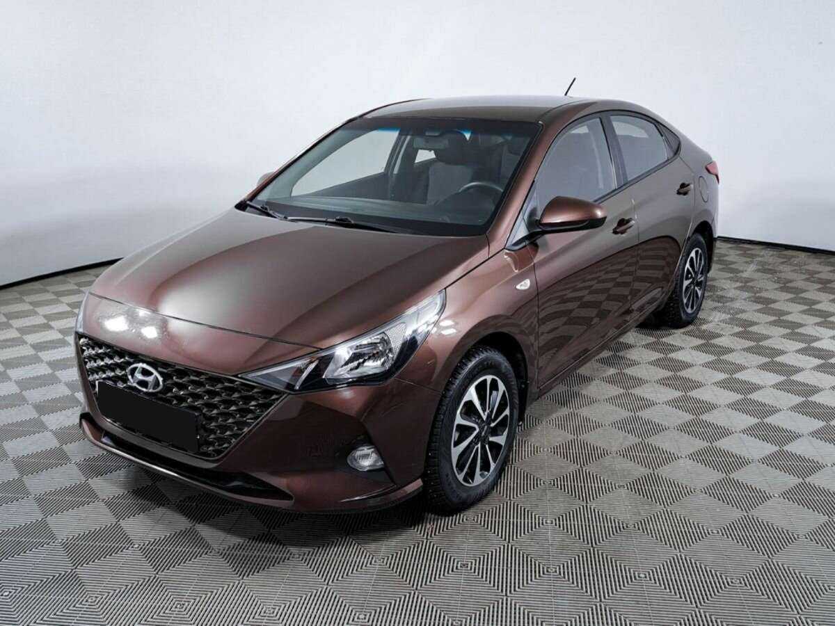 Hyundai Solaris 2021 года с пробегом. Посмотреть фото