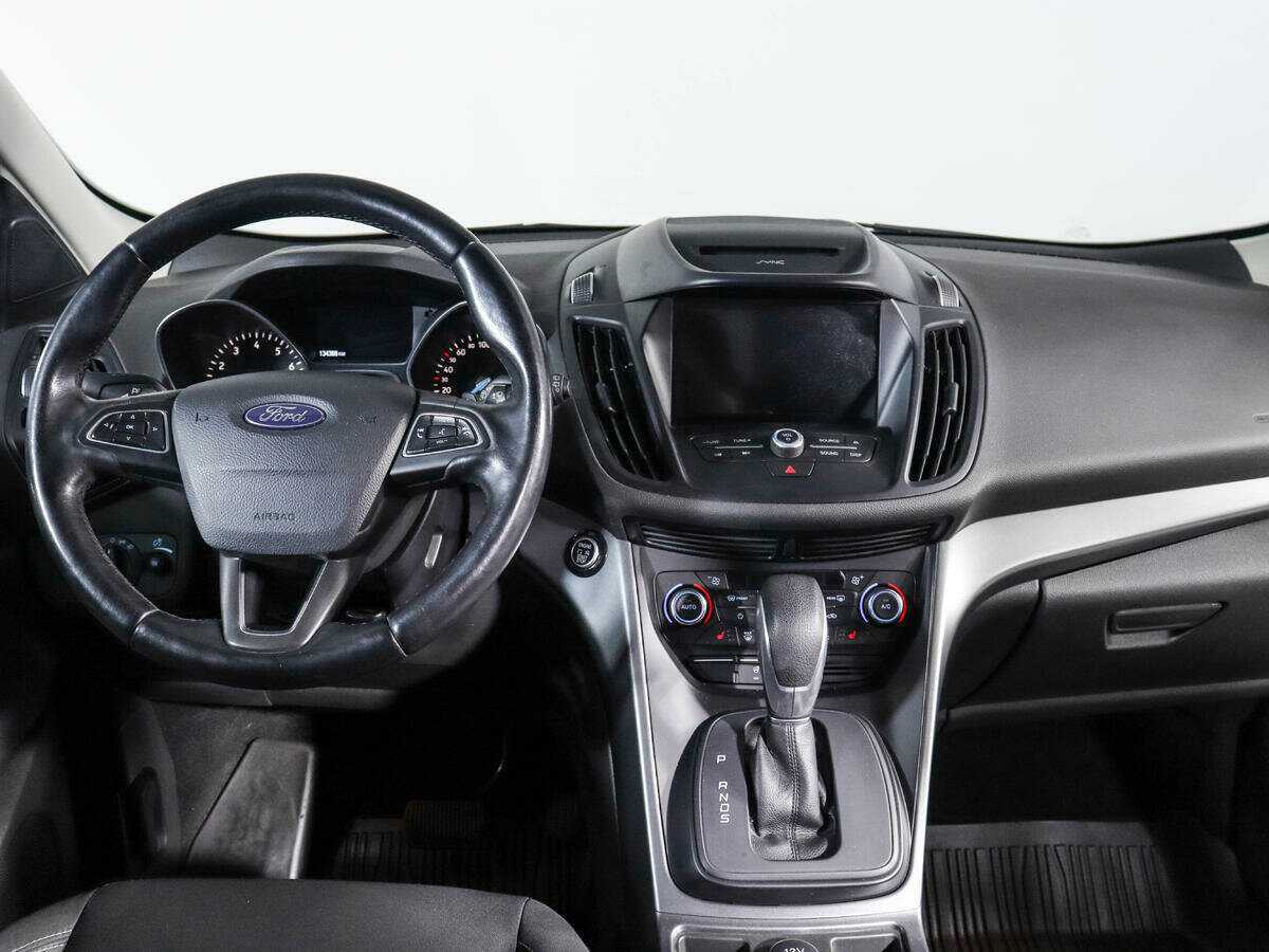 Ford Kuga 2017 года с пробегом. Фото: #9
