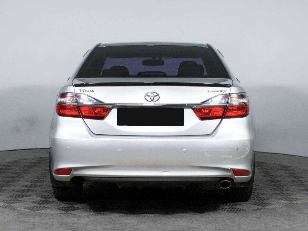 Toyota Camry 2015 года с пробегом. Фото: #4