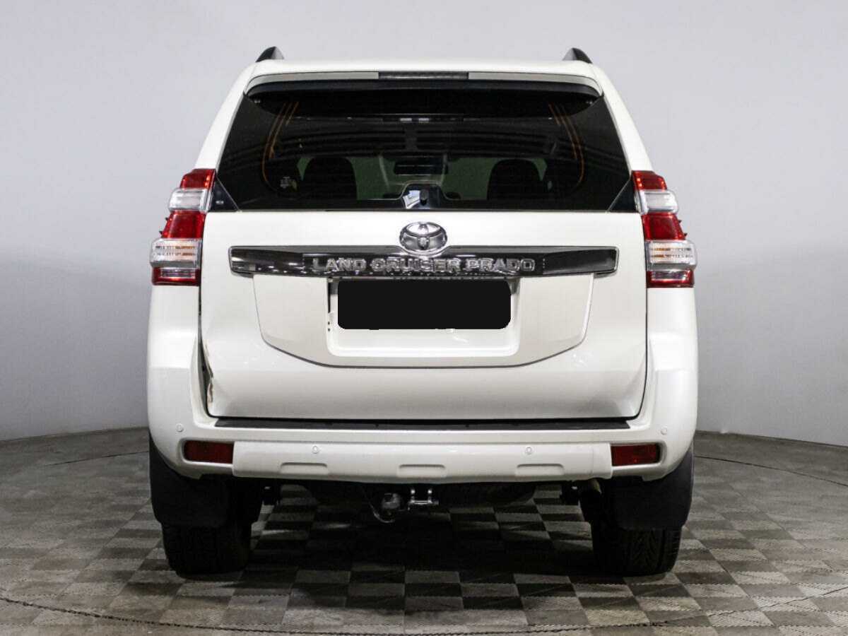 Toyota Land Cruiser Prado 2014 года с пробегом. Фото: #4