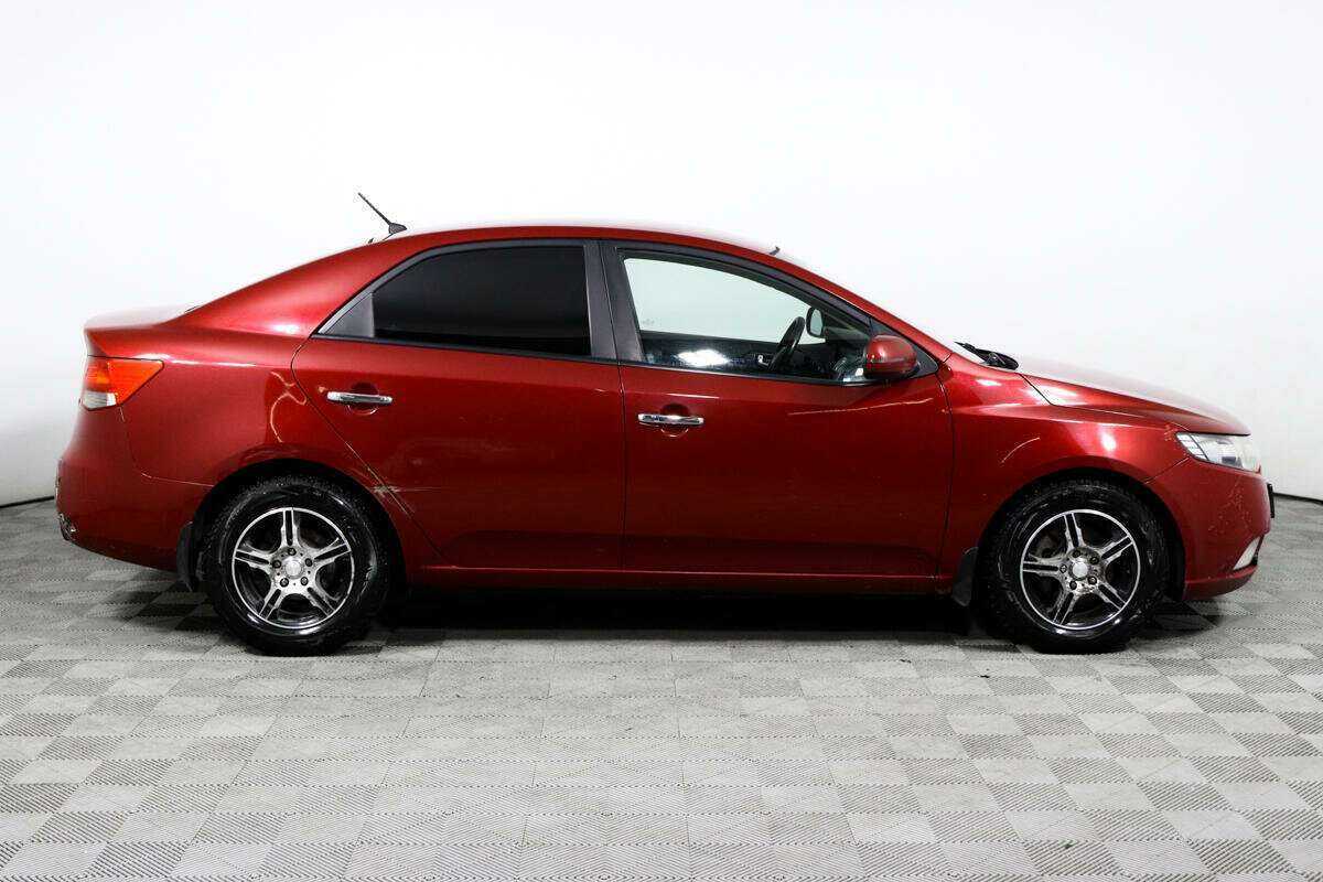 Kia Cerato 2012 года с пробегом. Фото: #3