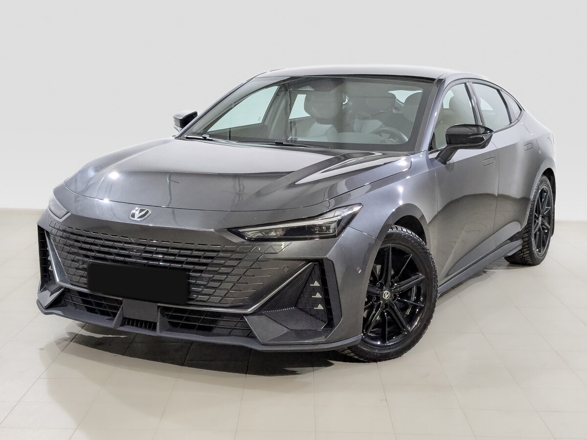 Changan UNI-V 2023 года с пробегом. Фото: #0