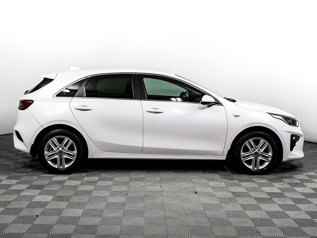 Kia Ceed 2019 года с пробегом. Фото: #3