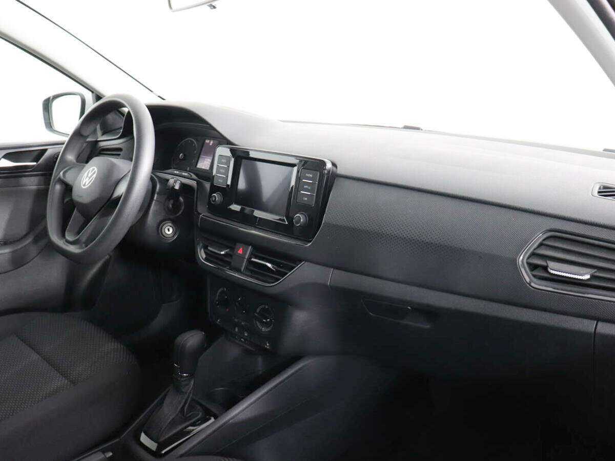 Volkswagen Polo 2021 года с пробегом. Фото: #9