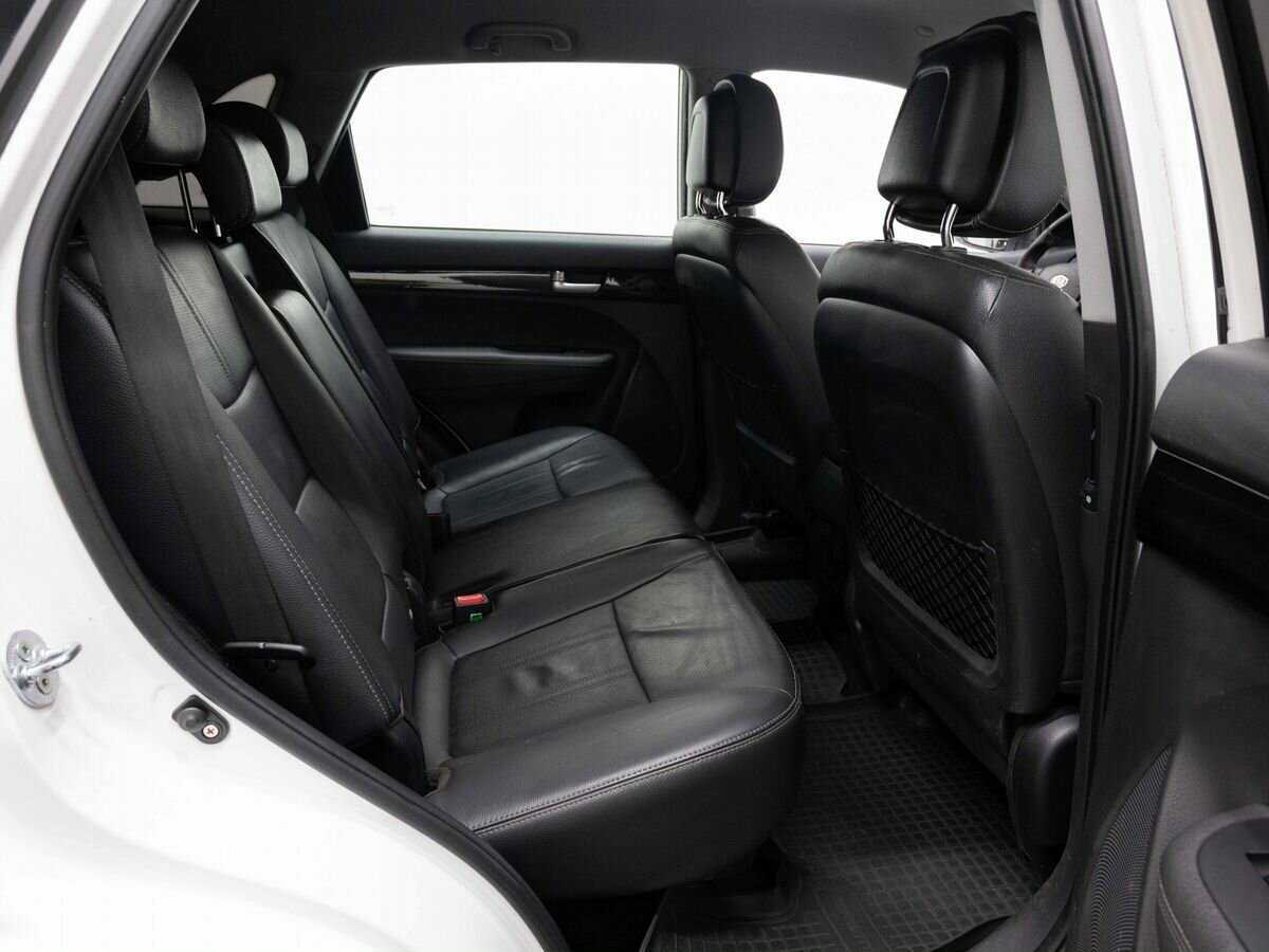 Kia Sorento 2012 года с пробегом. Фото: #9