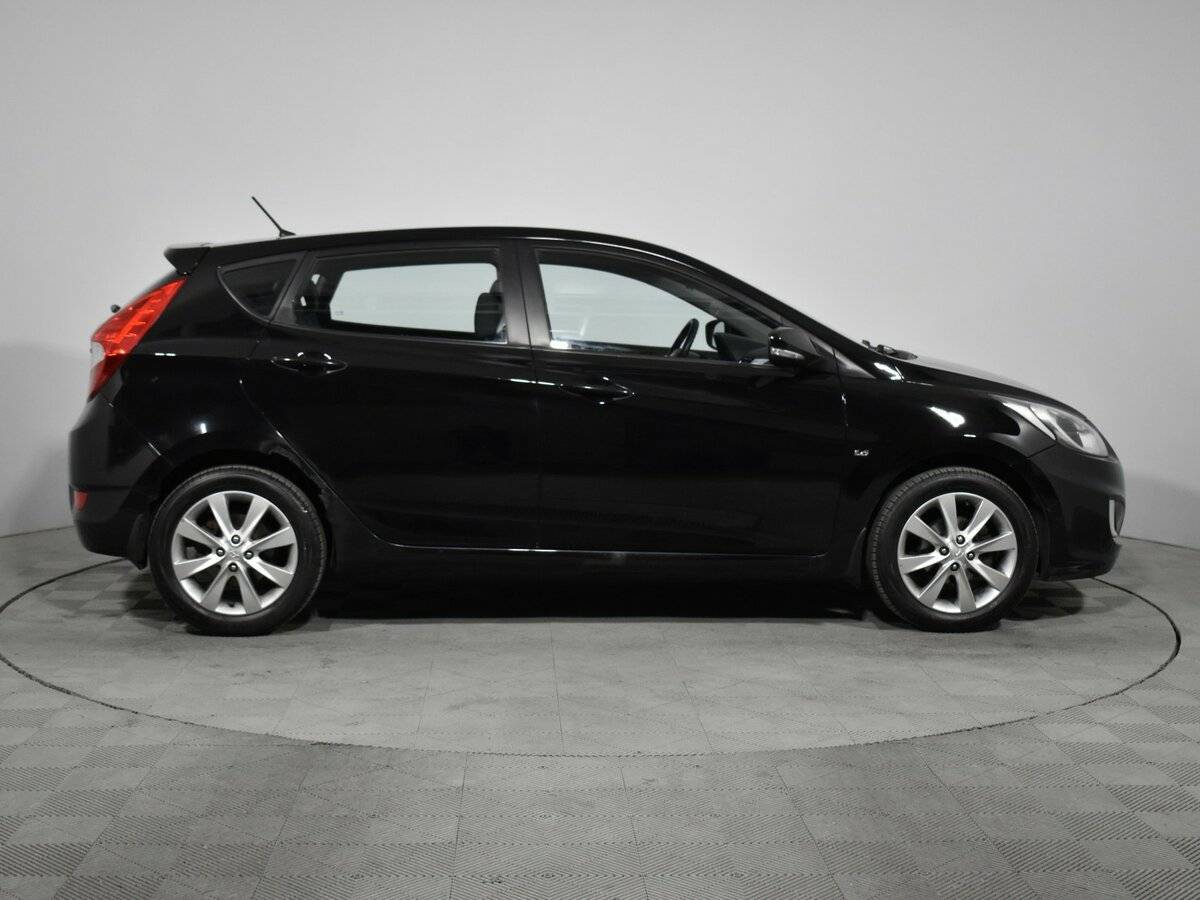 Hyundai Solaris 2012 года с пробегом. Фото: #3