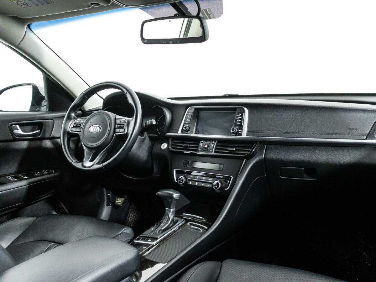 Kia K5 2017 года с пробегом. Фото: #8