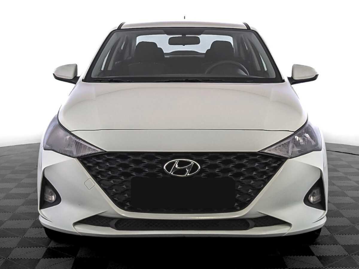 Hyundai Solaris 2020 года с пробегом. Фото: #1