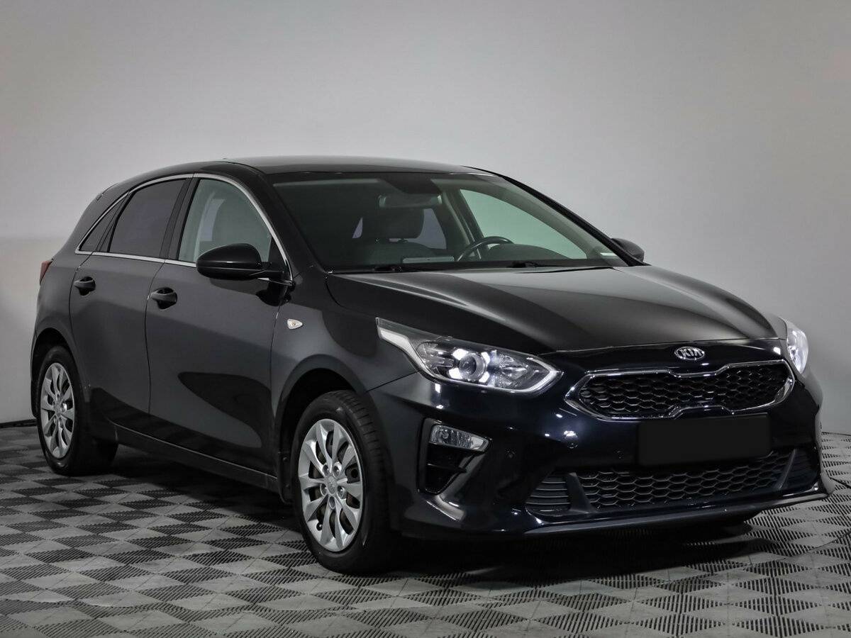 Kia Ceed 2018 года с пробегом. Фото: #2