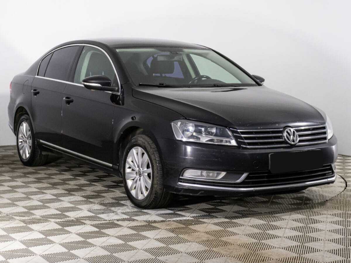 Volkswagen Passat 2013 года с пробегом. Фото: #2