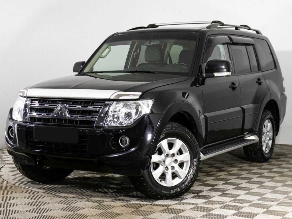 Mitsubishi Pajero 2013 года с пробегом. Посмотреть фото