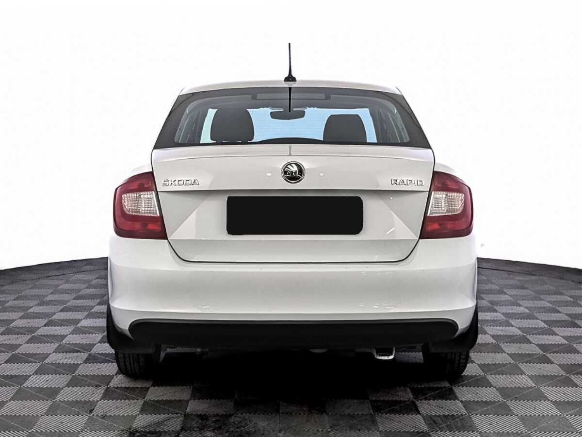 Skoda Rapid 2019 года с пробегом. Фото: #5