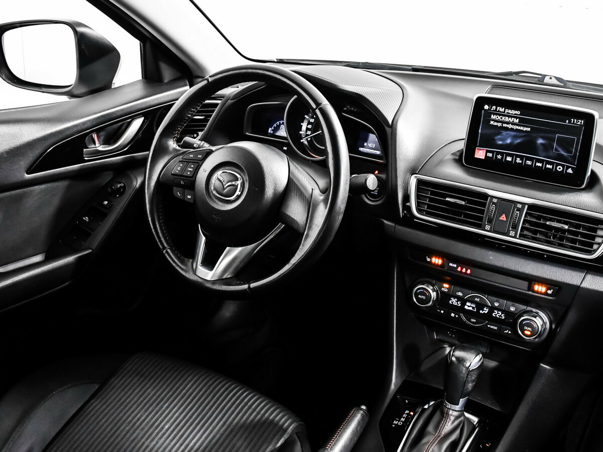 Mazda 3 2015 года с пробегом. Фото: #6